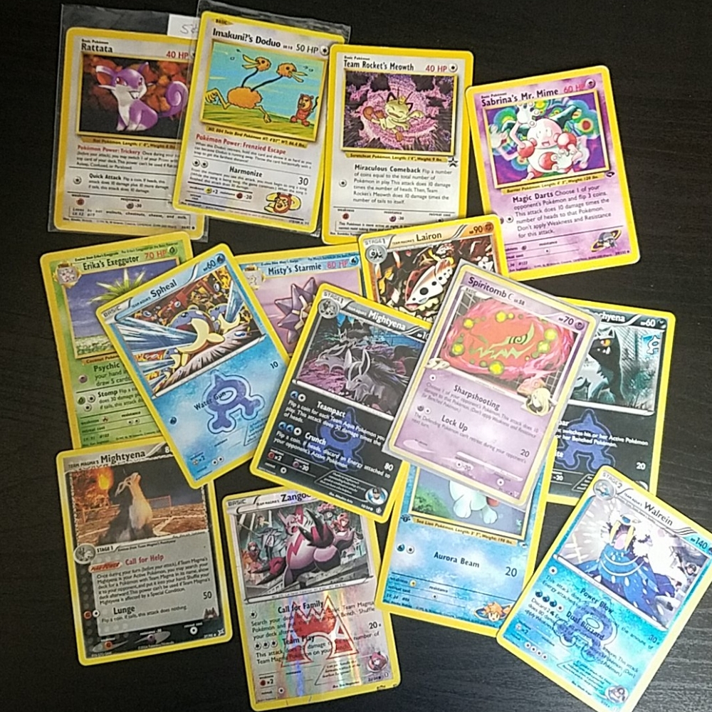 Vintage pokemon team cards